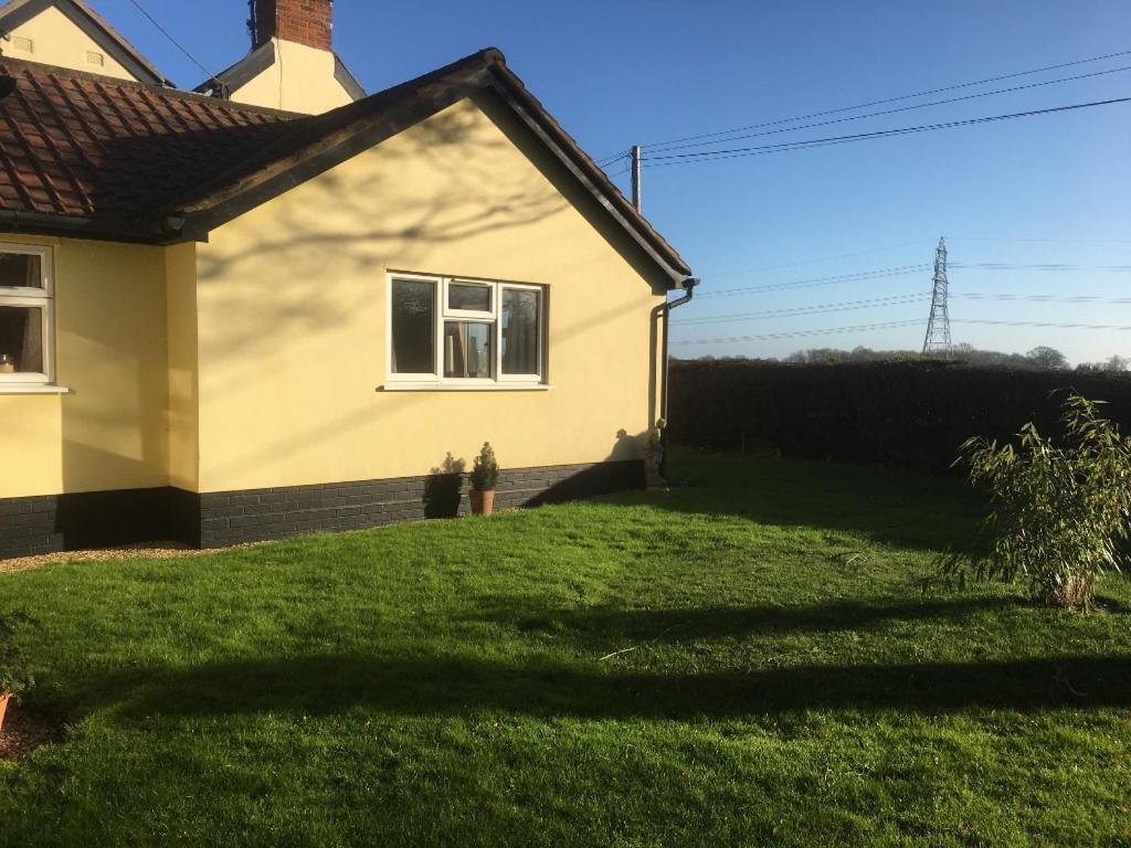 Claremont Cottage Hintlesham Екстер'єр фото